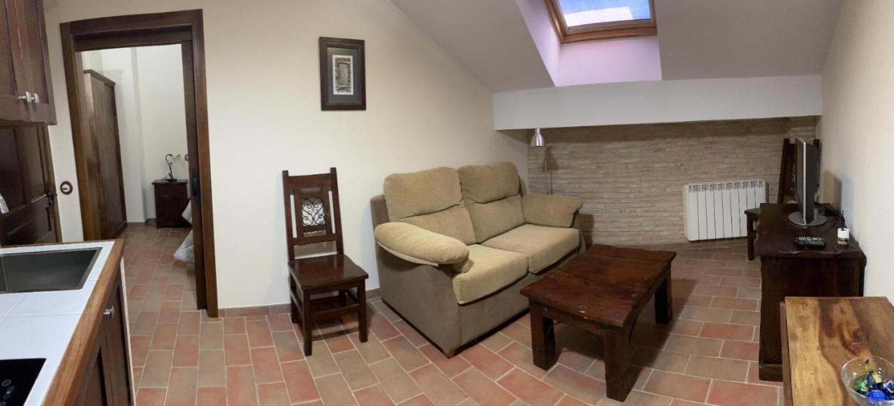 Leyendas De Monfraguee Torrejon el Rubio Exterior photo